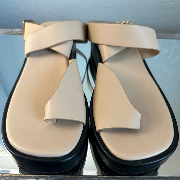 Abercrombie & Fitch Shoes Alana 8.5 - Picture 2 of 6